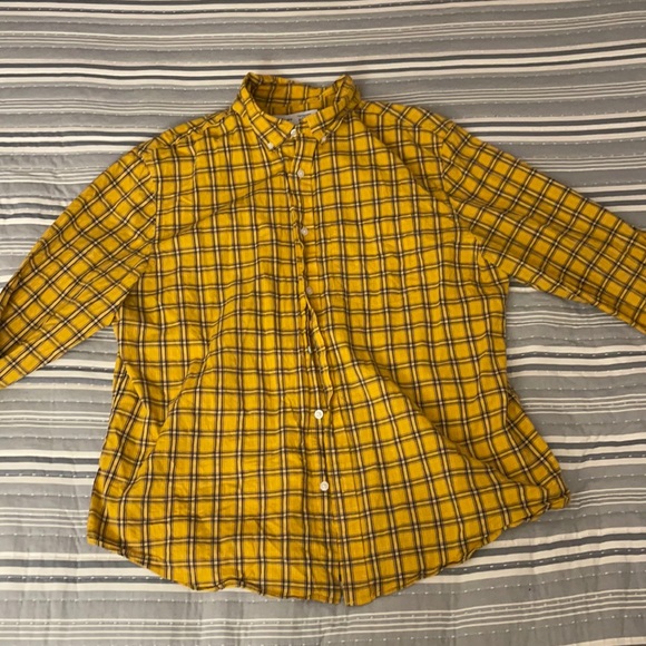 Old Navy Other - Yellow flannel shirt
